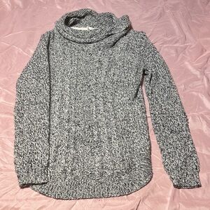 RD Style Black and White Cowl Neck Sweater